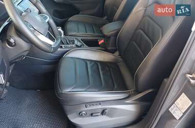 Внедорожник / Кроссовер Volkswagen Tiguan 2021 в 