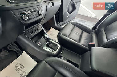 Внедорожник / Кроссовер Volkswagen Tiguan 2011 в 