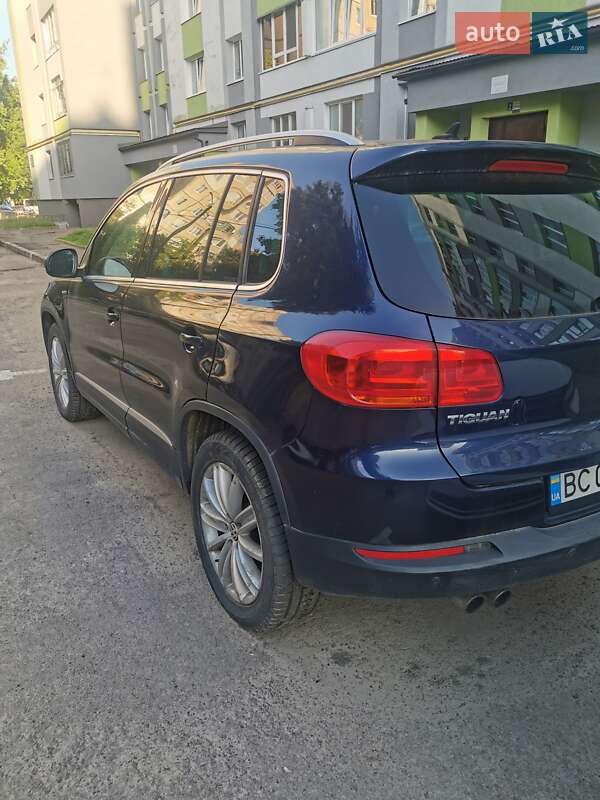 Внедорожник / Кроссовер Volkswagen Tiguan 2012 в Львове