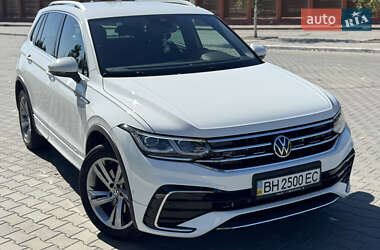 Позашляховик / Кросовер Volkswagen Tiguan 2022 в Ізмаїлі