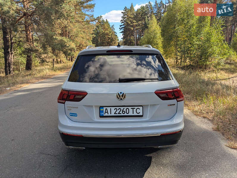 Внедорожник / Кроссовер Volkswagen Tiguan 2018 в Киеве фото 15 Внедорожник / Кроссовер Volkswagen Tiguan 2018 в Киеве