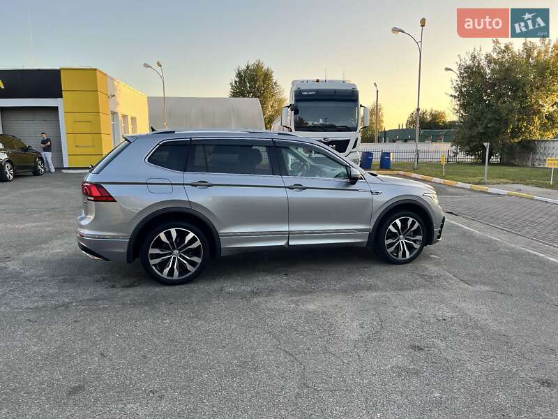 Позашляховик / Кросовер Volkswagen Tiguan 2020 в Києві