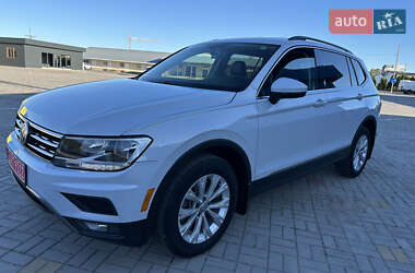 Внедорожник / Кроссовер Volkswagen Tiguan 2017 в Житомире