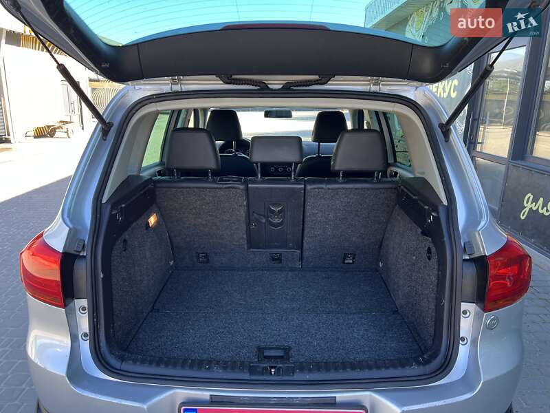 Внедорожник / Кроссовер Volkswagen Tiguan 2012 в Киеве