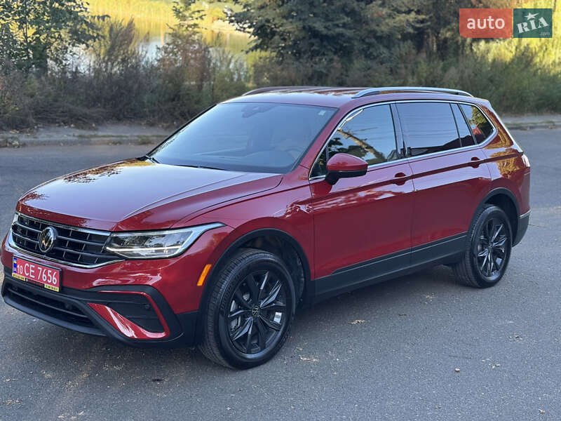 Внедорожник / Кроссовер Volkswagen Tiguan 2024 в Киеве