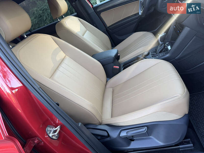 Внедорожник / Кроссовер Volkswagen Tiguan 2024 в Киеве