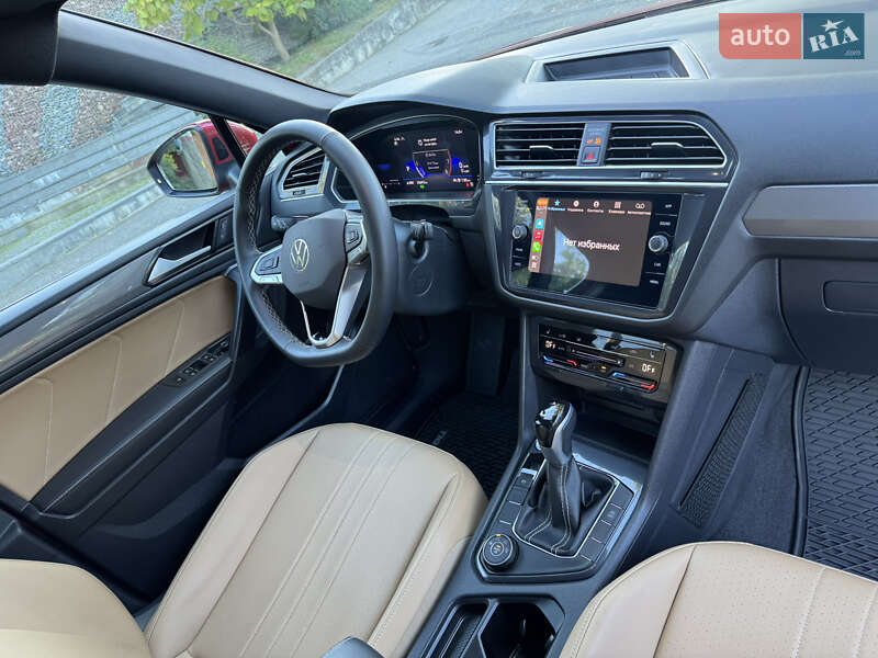 Внедорожник / Кроссовер Volkswagen Tiguan 2024 в Киеве