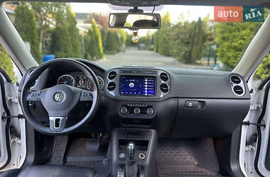Внедорожник / Кроссовер Volkswagen Tiguan 2013 в 