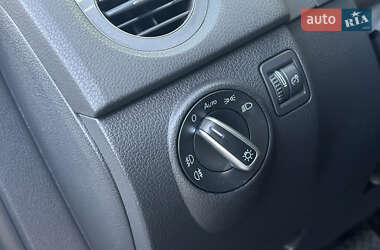 Внедорожник / Кроссовер Volkswagen Tiguan 2013 в 