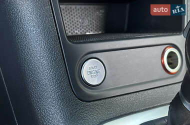 Внедорожник / Кроссовер Volkswagen Tiguan 2013 в 