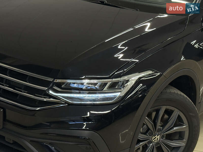 Внедорожник / Кроссовер Volkswagen Tiguan 2022 в Николаеве