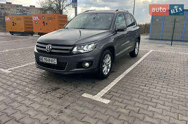 Позашляховик / Кросовер Volkswagen Tiguan 2014 в Кривому Розі