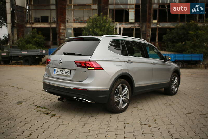 Внедорожник / Кроссовер Volkswagen Tiguan 2019 в Черновцах