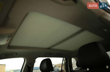 Внедорожник / Кроссовер Volkswagen Tiguan 2019 в 