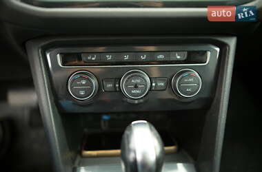 Внедорожник / Кроссовер Volkswagen Tiguan 2019 в 