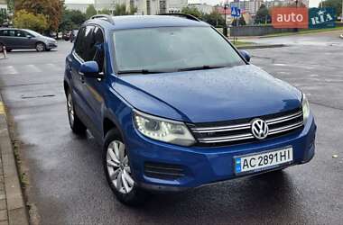 Позашляховик / Кросовер Volkswagen Tiguan 2011 в Луцьку