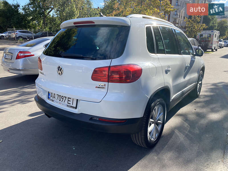 Позашляховик / Кросовер Volkswagen Tiguan 2017 в Києві