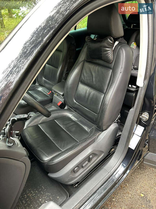 Позашляховик / Кросовер Volkswagen Tiguan 2009 в Києві