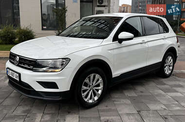 Внедорожник / Кроссовер Volkswagen Tiguan 2017 в Киеве