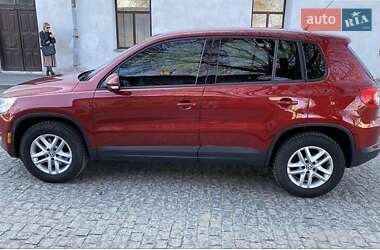 Внедорожник / Кроссовер Volkswagen Tiguan 2011 в Луцке