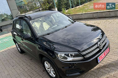 Внедорожник / Кроссовер Volkswagen Tiguan 2017 в Киеве