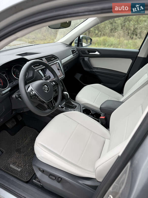 Внедорожник / Кроссовер Volkswagen Tiguan 2020 в Житомире