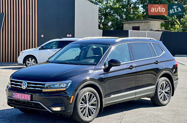 Внедорожник / Кроссовер Volkswagen Tiguan 2018 в Киеве