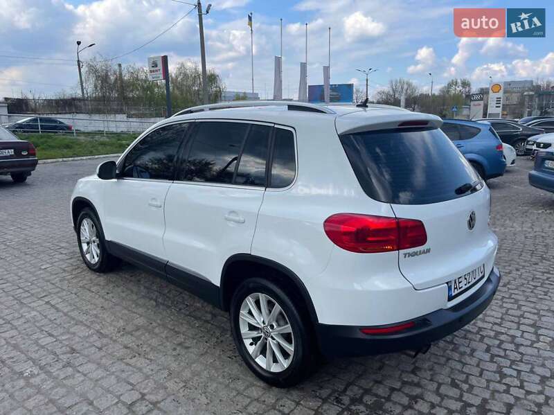 Внедорожник / Кроссовер Volkswagen Tiguan 2014 в Львове