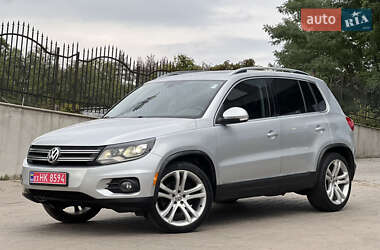Позашляховик / Кросовер Volkswagen Tiguan 2012 в Києві