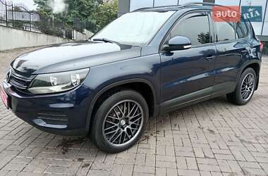 Внедорожник / Кроссовер Volkswagen Tiguan 2016 в Киеве