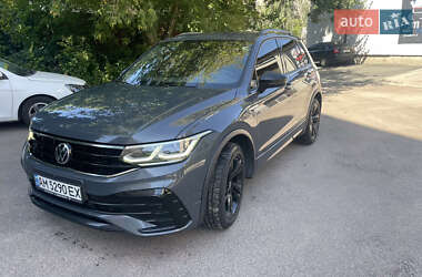 Внедорожник / Кроссовер Volkswagen Tiguan 2021 в Житомире