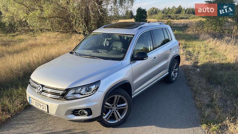 Позашляховик / Кросовер Volkswagen Tiguan 2017 в Києві