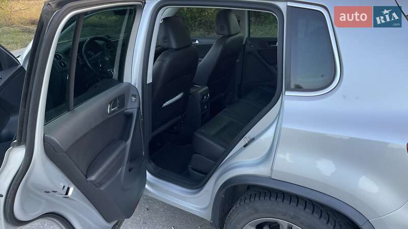 Позашляховик / Кросовер Volkswagen Tiguan 2017 в Києві