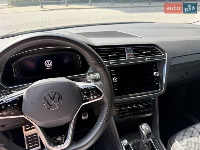 Позашляховик / Кросовер Volkswagen Tiguan 2021 в Івано-Франківську
