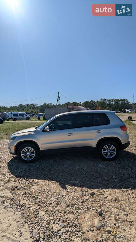Внедорожник / Кроссовер Volkswagen Tiguan 2012 в Ивано-Франковске