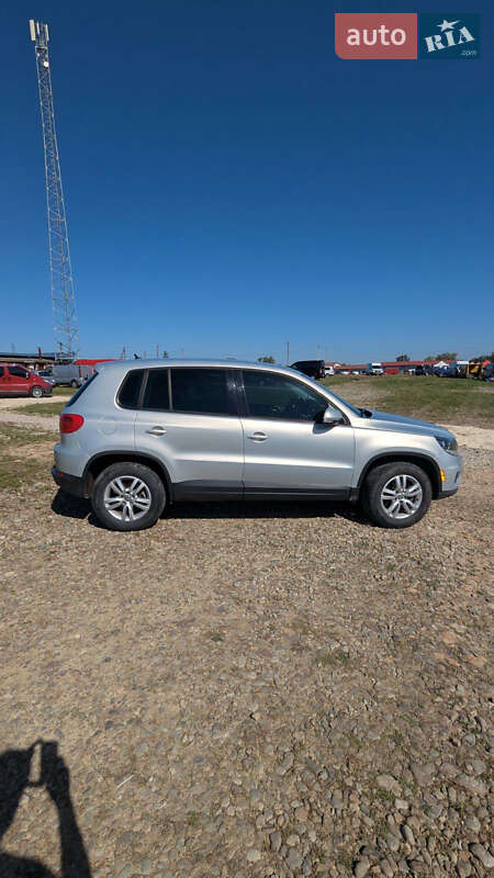 Внедорожник / Кроссовер Volkswagen Tiguan 2012 в Ивано-Франковске