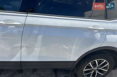 Внедорожник / Кроссовер Volkswagen Tiguan 2020 в Вишневце