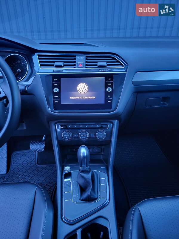 Внедорожник / Кроссовер Volkswagen Tiguan 2018 в Днепре