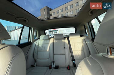 Внедорожник / Кроссовер Volkswagen Tiguan 2010 в 
