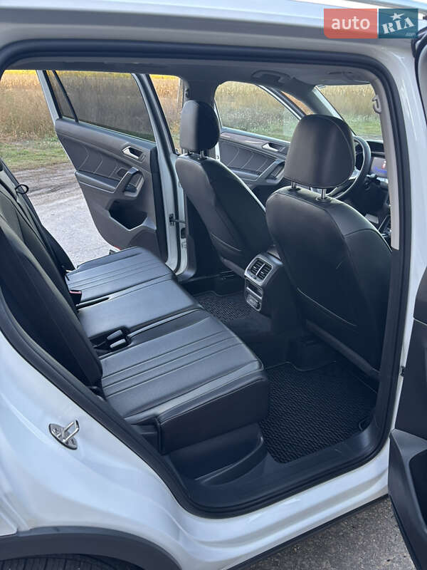 Внедорожник / Кроссовер Volkswagen Tiguan 2022 в Зенькове фото 24 Внедорожник / Кроссовер Volkswagen Tiguan 2022 в Зенькове