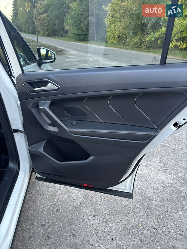 Внедорожник / Кроссовер Volkswagen Tiguan 2022 в Зенькове фото 25 Внедорожник / Кроссовер Volkswagen Tiguan 2022 в Зенькове