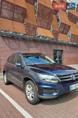 Внедорожник / Кроссовер Volkswagen Tiguan 2015 в Киеве