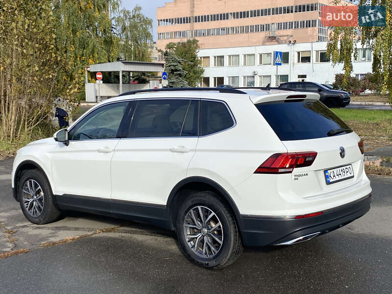 Позашляховик / Кросовер Volkswagen Tiguan 2020 в Києві фото 8 Позашляховик / Кросовер Volkswagen Tiguan 2020 в Києві