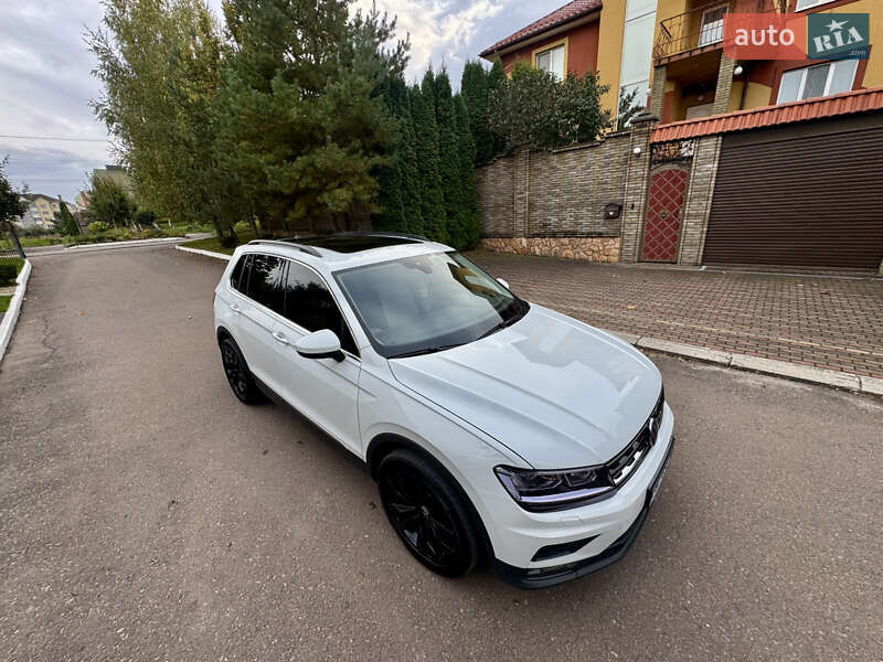 Позашляховик / Кросовер Volkswagen Tiguan 2017 в Рівному фото 7 Позашляховик / Кросовер Volkswagen Tiguan 2017 в Рівному