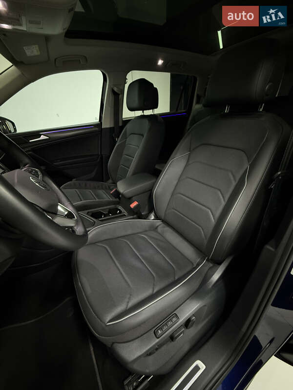 Внедорожник / Кроссовер Volkswagen Tiguan 2022 в Одессе