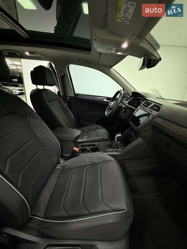 Внедорожник / Кроссовер Volkswagen Tiguan 2022 в Одессе