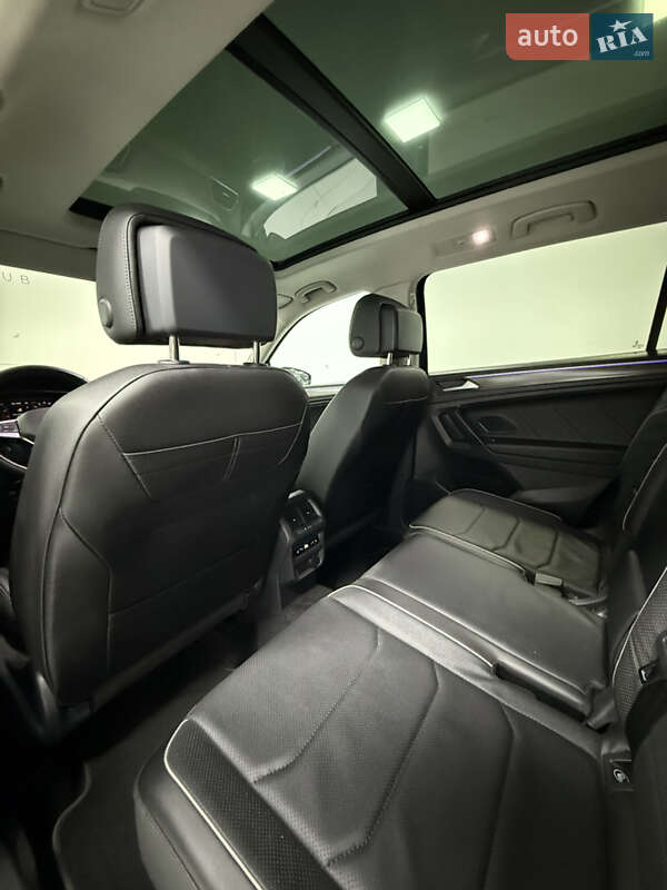 Внедорожник / Кроссовер Volkswagen Tiguan 2022 в Одессе