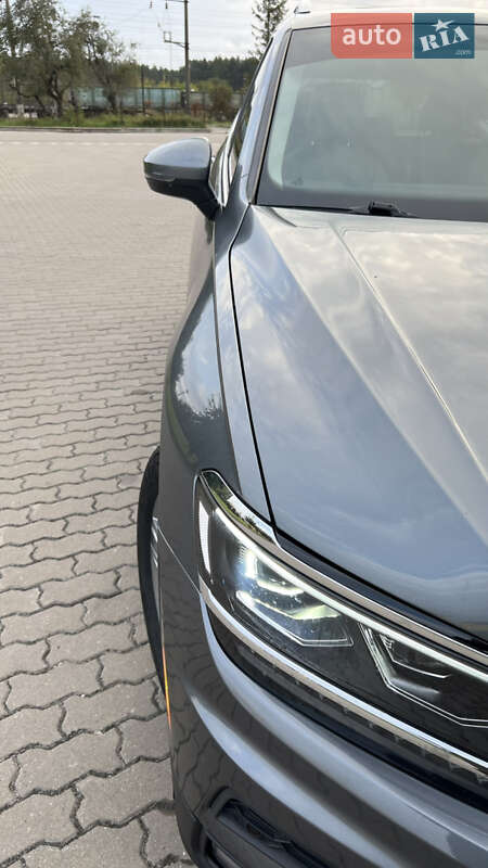 Внедорожник / Кроссовер Volkswagen Tiguan 2020 в Бродах