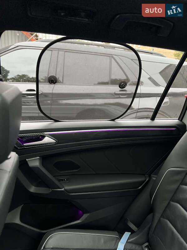 Внедорожник / Кроссовер Volkswagen Tiguan 2021 в Киеве