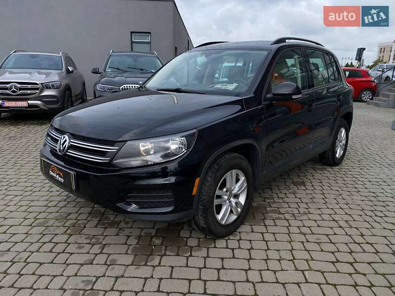 Внедорожник / Кроссовер Volkswagen Tiguan 2015 в Львове